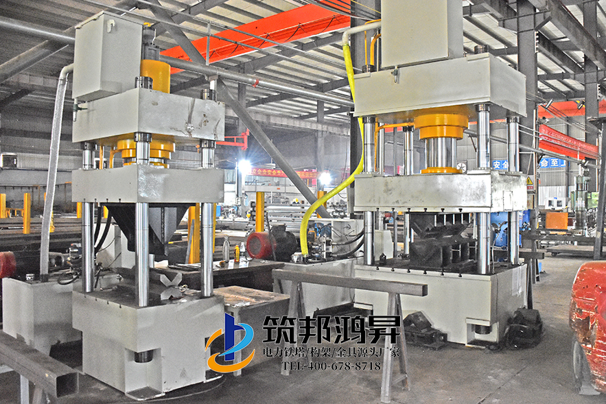 電力鐵塔制作設備-四柱壓力機 電力鐵塔制作設備-四柱壓力機