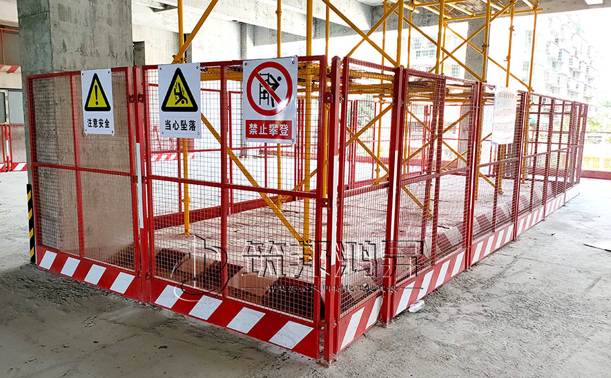 建筑工地塔吊護欄，塔吊基礎護欄